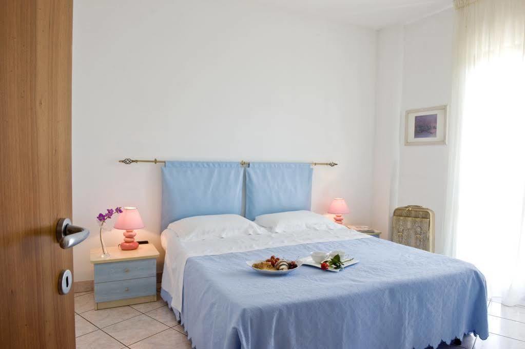 Residence Acquamarina San Benedetto del Tronto Luaran gambar